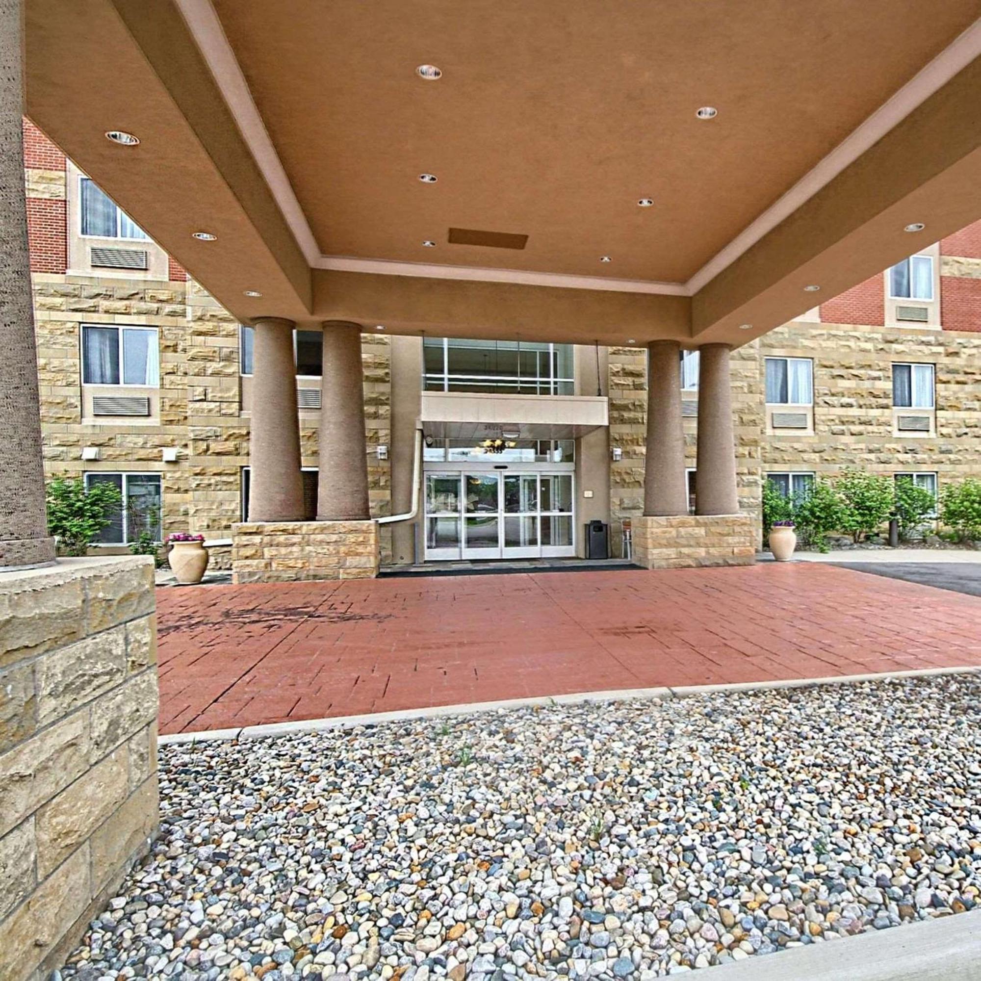 Country Inn & Suites By Radisson, Dearborn, Mi Exterior foto