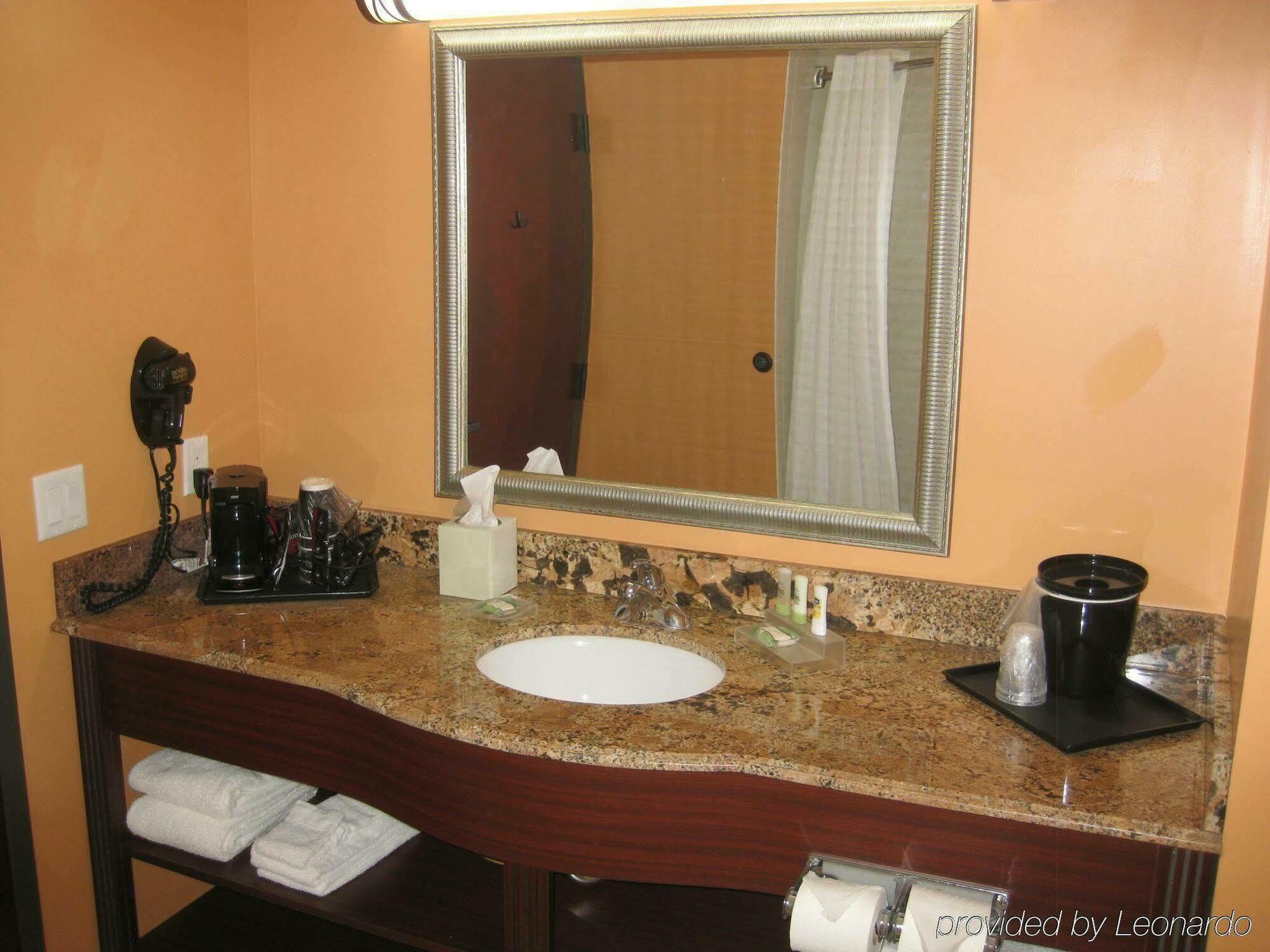 Country Inn & Suites By Radisson, Dearborn, Mi Exterior foto